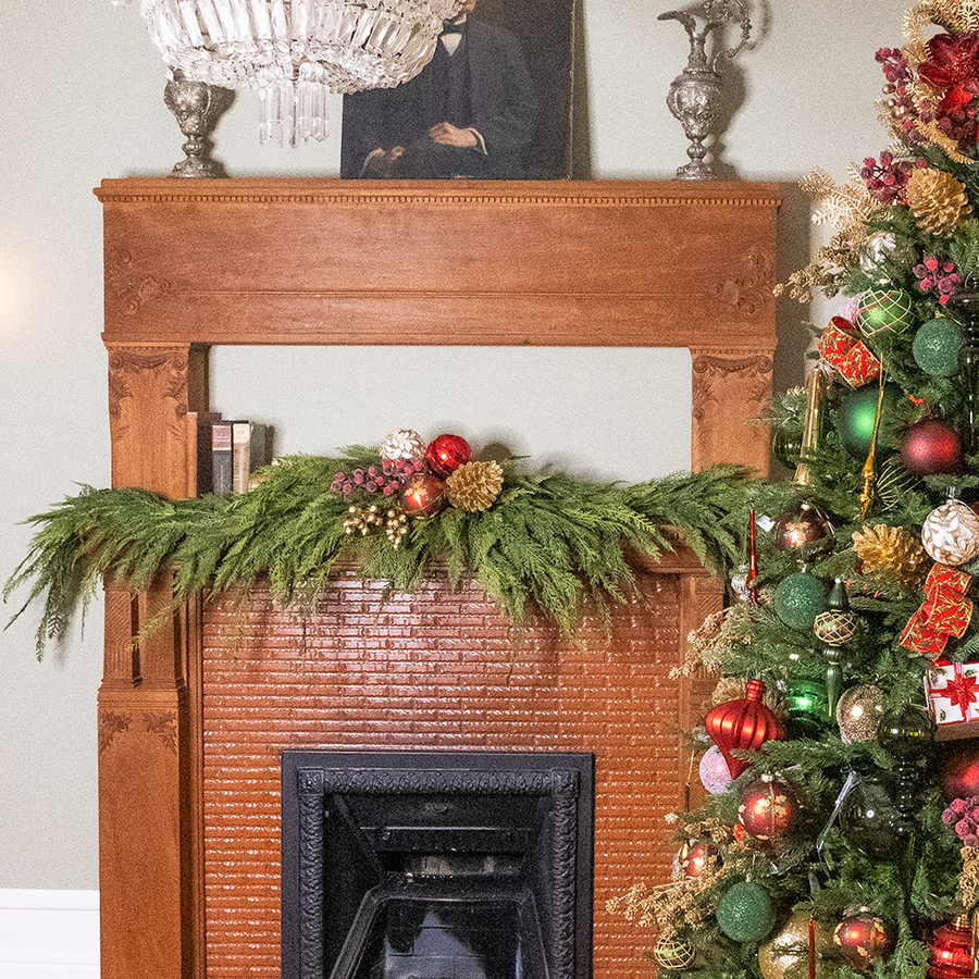 8' Cedar Swag Garland