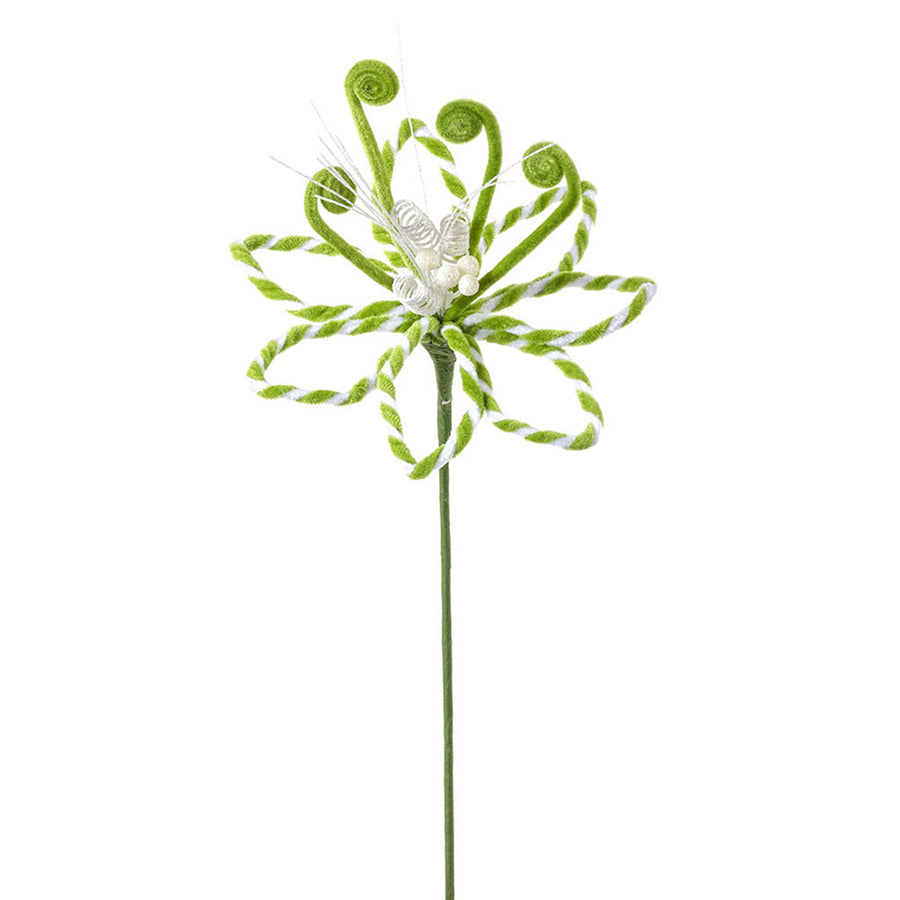 Green and White Pipe-Cleaner Poinsettia