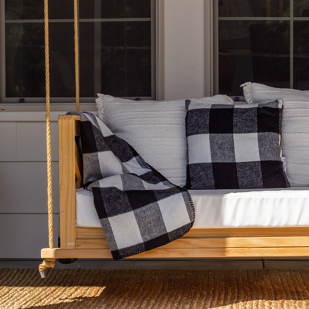 Buffalo Plaid Throw
