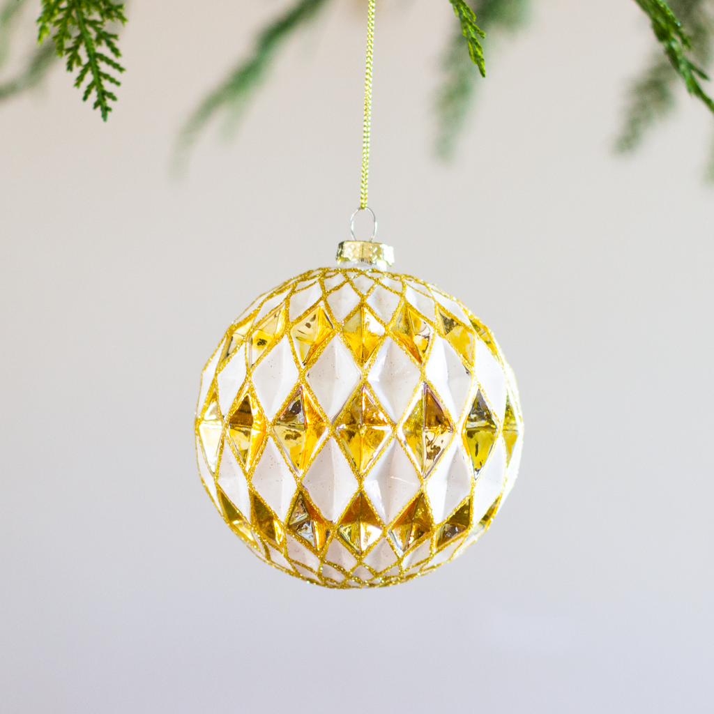 4” Geometric White and Gold Ball Ornament