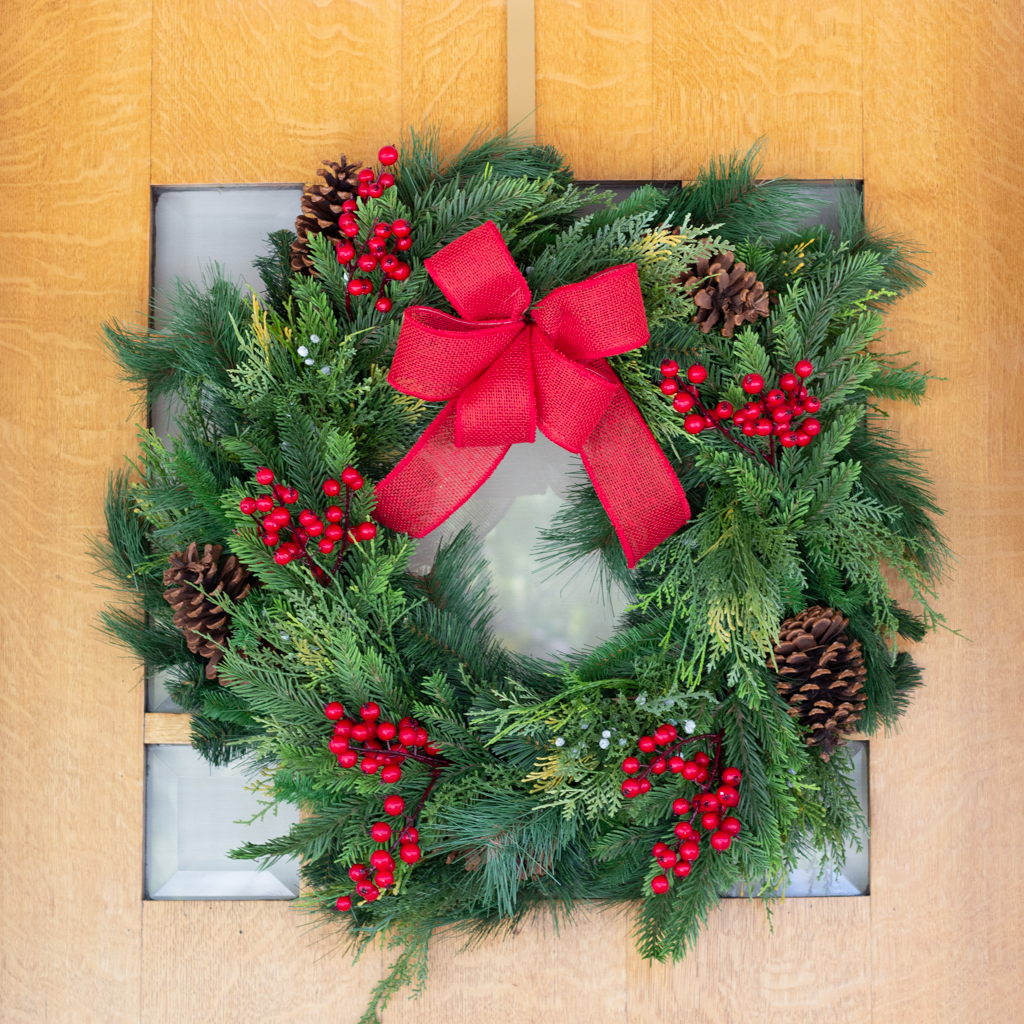 30" Full Pine Wreath