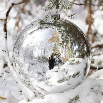 6” Medium Silver Plastic Ball Ornament
