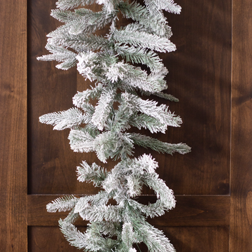 9' Durham Flocked Garland